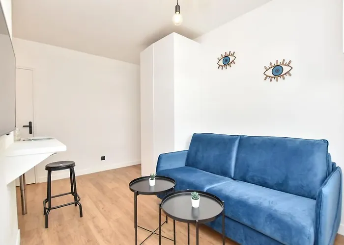 Renovated 2bd In Parc Belleville *